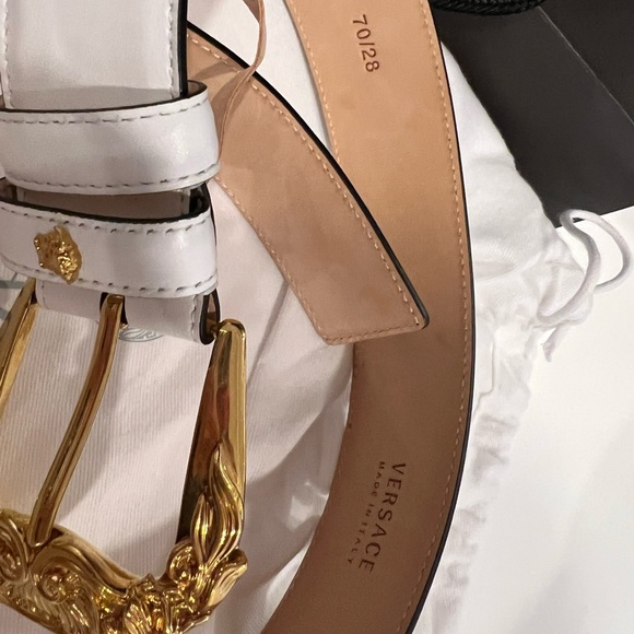 Versace white belt - Picture 4 of 6
